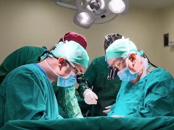 Turska bolnica izvela prvu osmerostruku unakrsnu transplantaciju jetre u svijetu