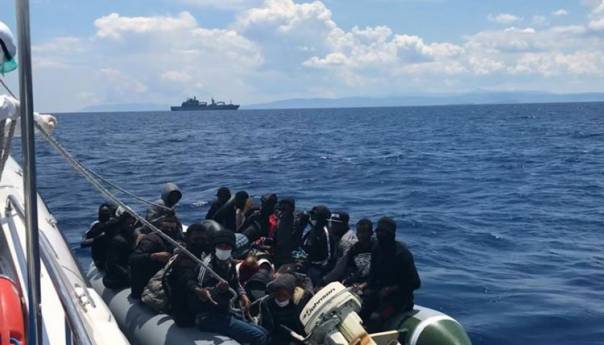 Turska obalna straža spasila 85 migranata