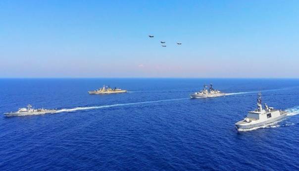 Turski brod se vratio u vode kod Antalije