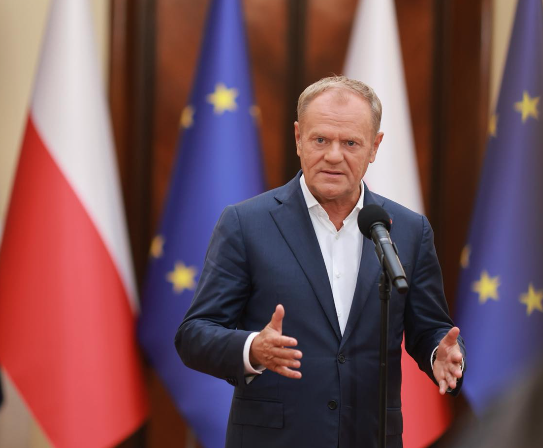 Tusk: Pred nama jednostavan izbor - ili novac danas ili krv sutra