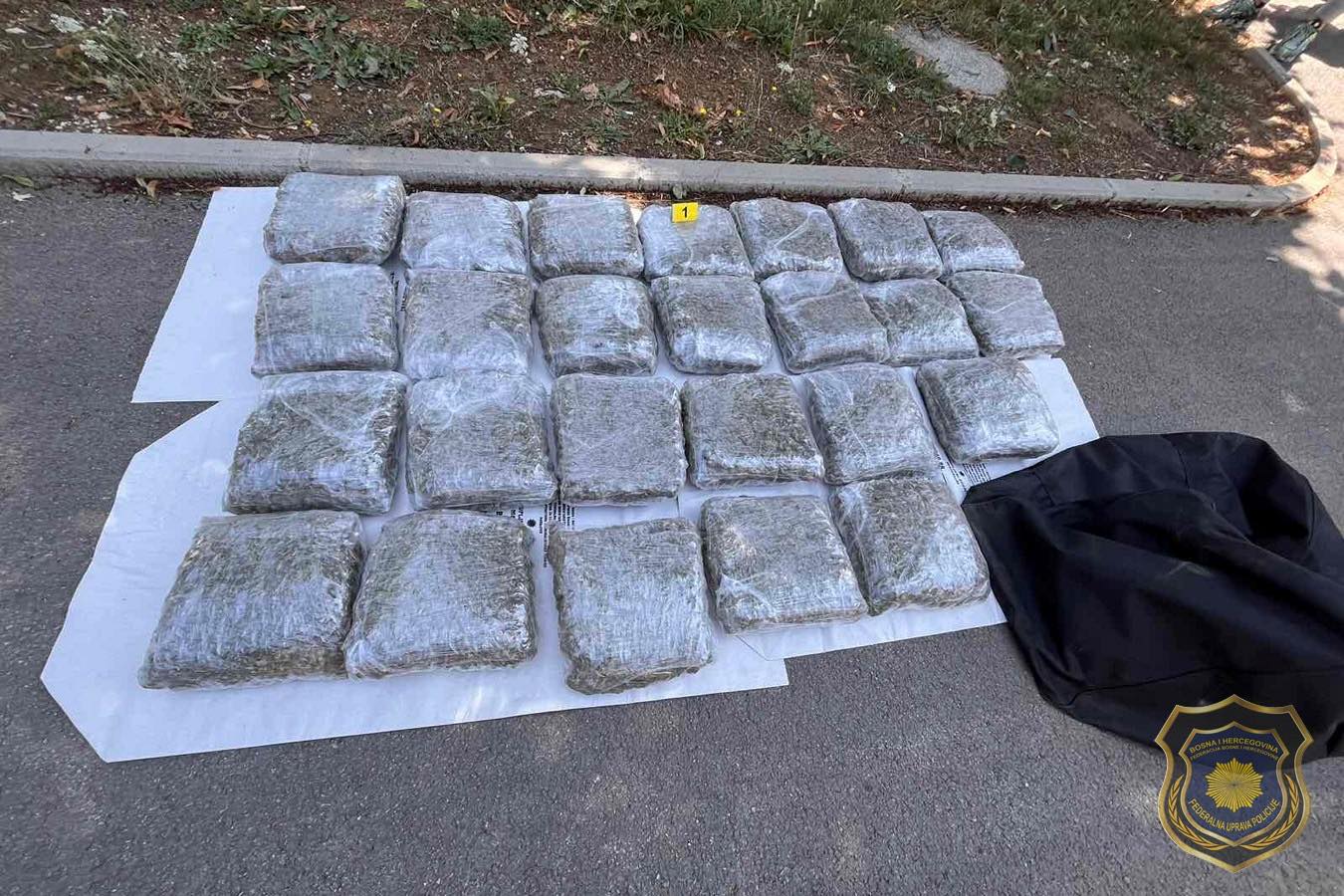 U akciji u Sarajevu "palo" 35 kg droge: Pogledajte šta je nađeno