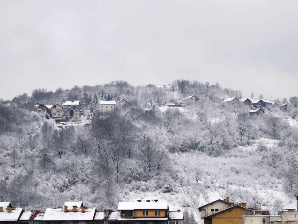 U BiH danas oblačno, povremeno će padati kiša
