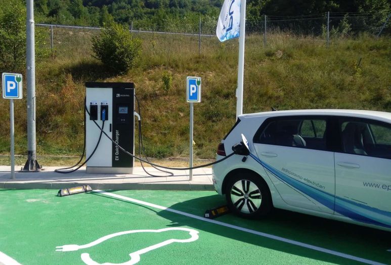 U BiH opao uvoz električnih automobila, raste potražnja za hibridima