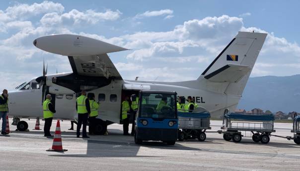 U BiH stiže više od 100.000 vakcina, prve isporuke u ponedjeljak