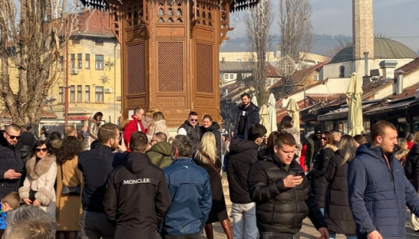 U Bosni i Hercegovini danas umjereno oblačno i sunčano vrijeme