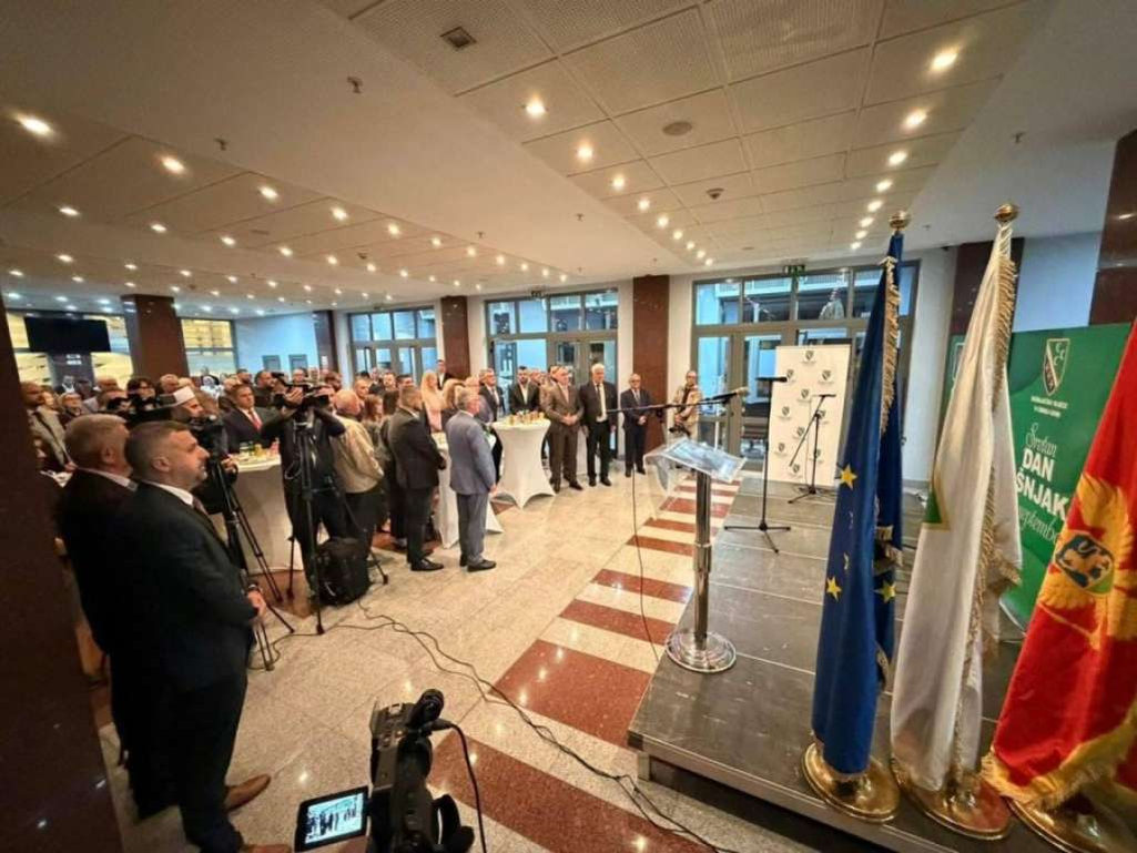 U Crnoj Gori obilježen Dan Bošnjaka