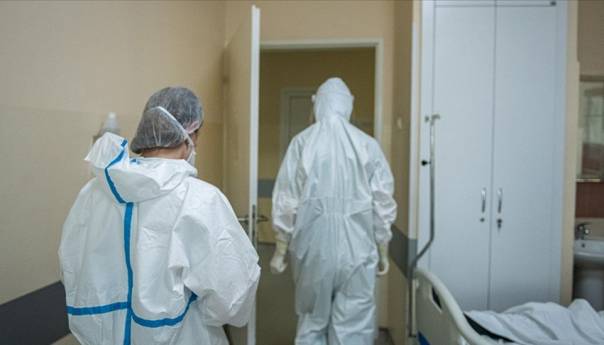 U Crnoj Gori preminulo devet pacijenata, 1.212 novozaraženih