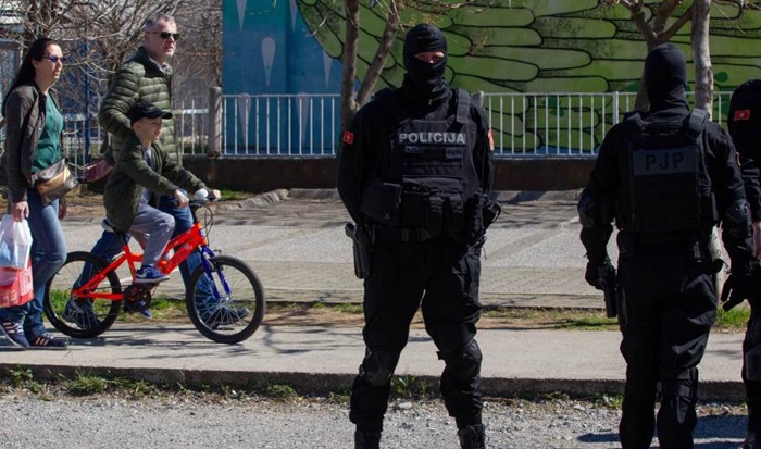 U Crnoj Gori zabranjeno zadržavanje na svim javnim površinama