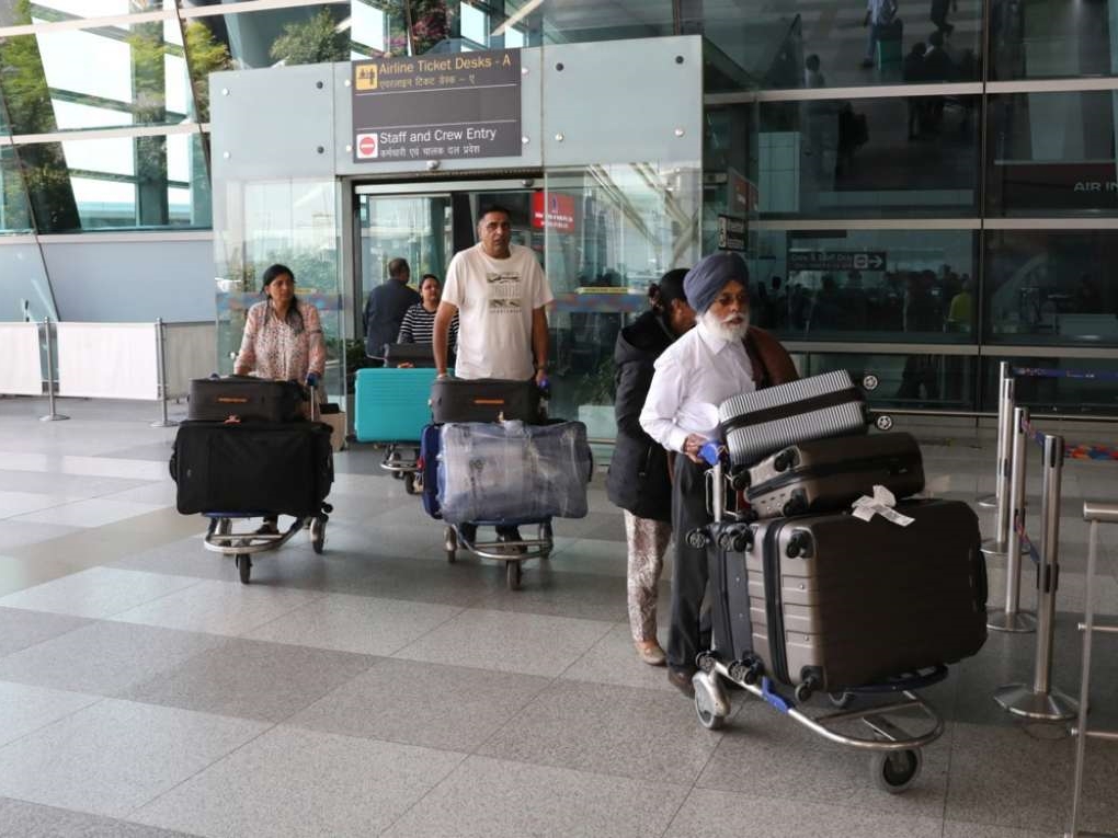 U Delhiju rano jutros otkazano 80 međunarodnih letova