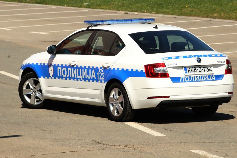 U Doboju brutalno pretučen policajac, uhapšene tri osobe