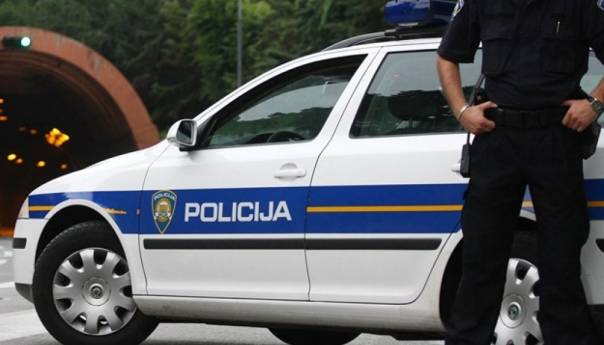 U Dubrovniku 37-godišnjak pucao na roditelje