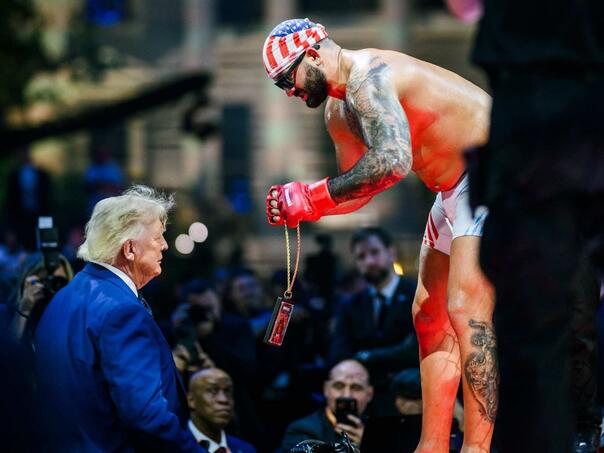 U dvorištu Bijele kuće održane UFC borbe za Trumpov rođendan