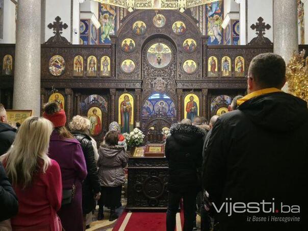 U Hramu Hrista Spasitelja u Banja Luci služena Božićna liturgija