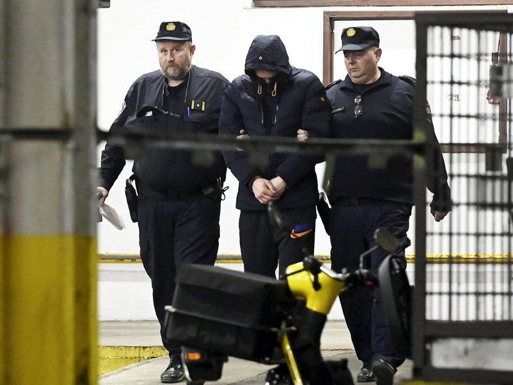 U Hrvatskoj pokrenuta istraga protiv grupe prevoznika kokaina, marihuane i amfetamina