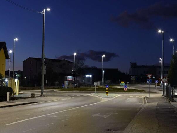 U Hrvatskoj problem svjetlosnog onečišćenja; Na rasvjetu troši više nego Njemačka