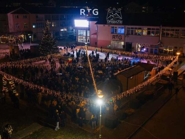 U humanitarnom kuhanju u Tomislavgradu prikupljeno preko 4,5 hiljada KM za djecu žrtve rata