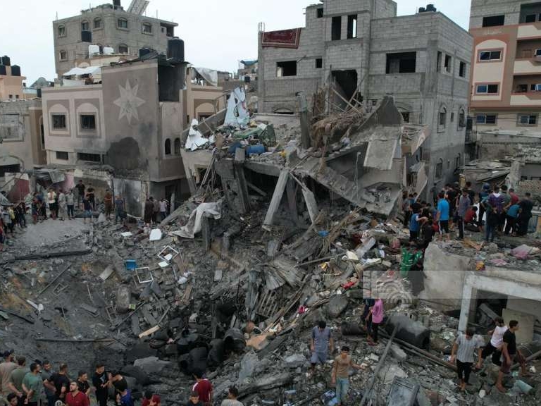 U izraelskim napadima na Gazu ubijeno najmanje 13 Palestinaca