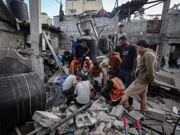 U izraelskim napadima širom Pojasa Gaze ubijeno više od stotinu Palestinaca