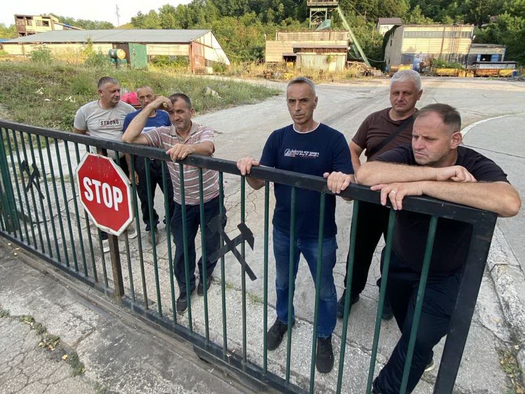 U jami "Raspotočje" petu noć prenoćilo devet zeničkih rudara