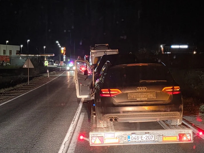 U jutrošnjoj nesreći kod Žepča poginuo pješak