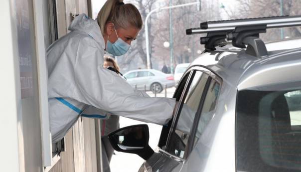 U KS 22 novozaražene osobe, troje preminulo