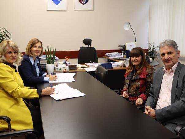 U KS se otvaraju još dva mala porodična doma za djecu bez roditeljskog staranja