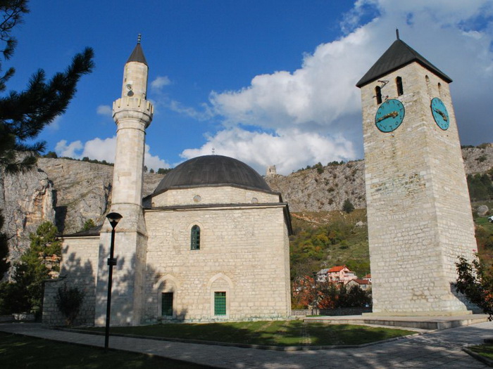 U Livnu opljačkana džamija, uhapšene dvije osobe