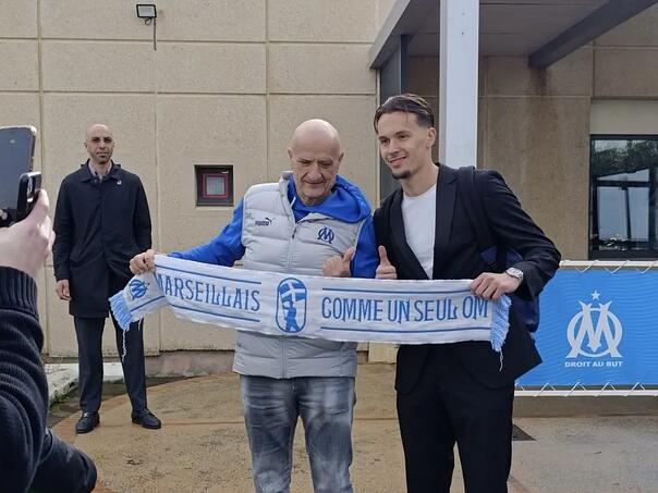 U Marseilleu raste nervoza zbog Dedića: Da se nije izgubio?