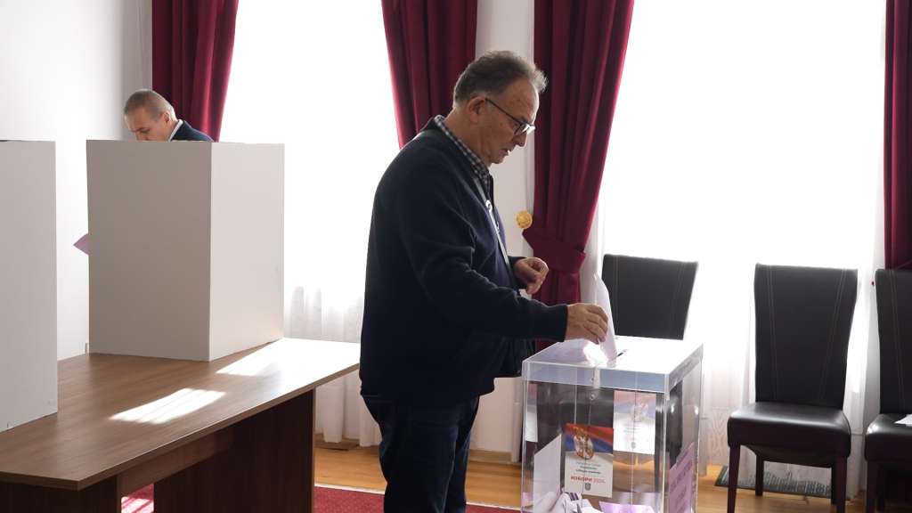 Mostarci na izborima i za Vučića i za promjene
