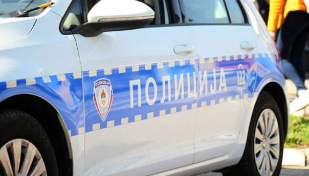 Poginuo 15-godišnjak kod Bosanskog Šamca, automobil vozio maloljetnik