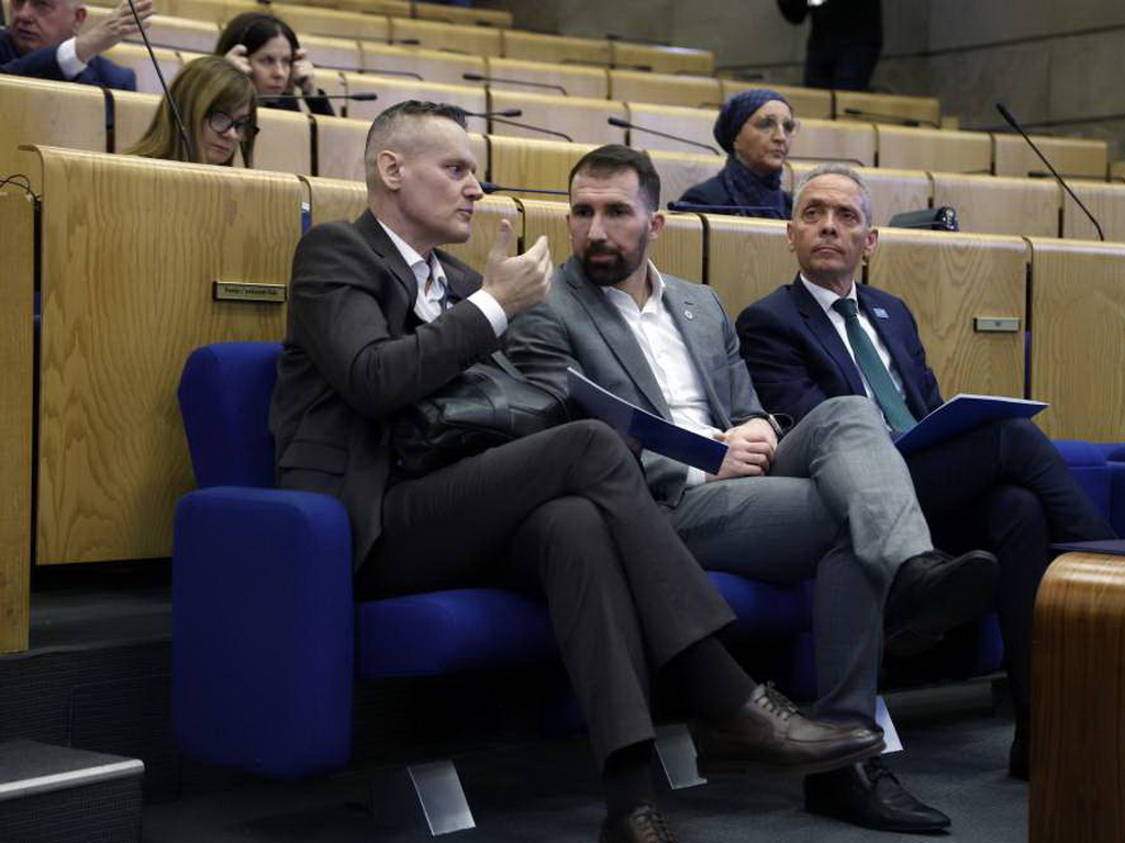 U Parlamentu FBiH otvorena rasprava o uvođenju univerzalnog dječijeg dodatka