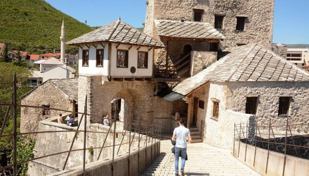 U ponedjeljak i utorak sunčano, u srijedu pogoršanje vremena