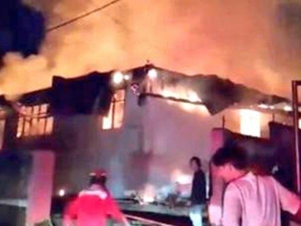 U požaru staračkog doma u Indoneziji poginulo 16 osoba