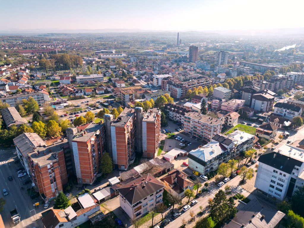 U Prijedoru pronađeno tijelo muškarca u šahtu, uzrok smrti prelom vratne kičme