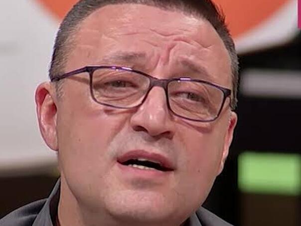 U pucnjavi u blizini Skoplja ranjen pjevač Aziz