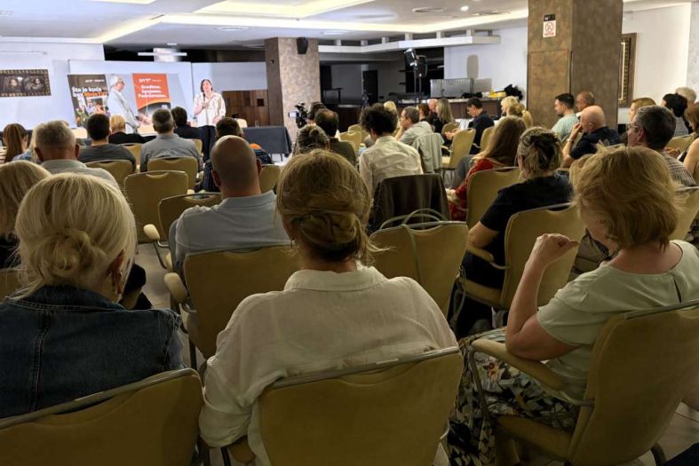 U Sarajevu otvoren History Fest, Milo Đukanović počasni gost