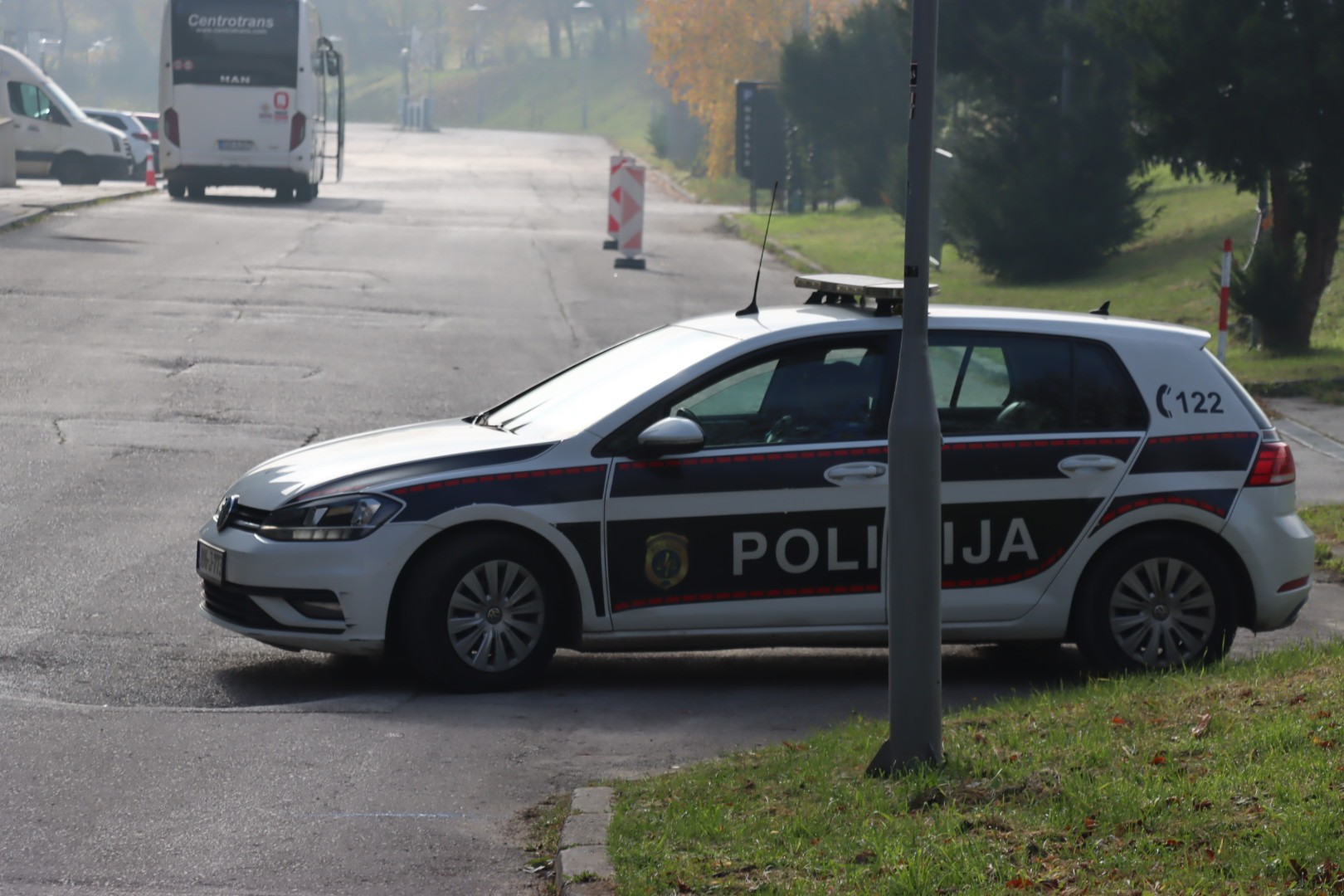 U slijetanju automobila poginuo 65-godišnji Tuzlak