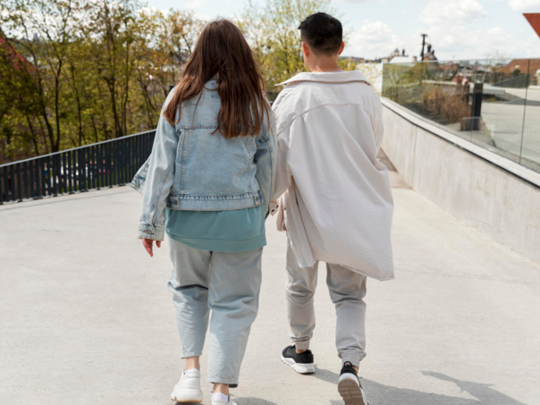 U Srbiji živi 108.000 djevojčica i žena koje su stupile u brak maloljetne