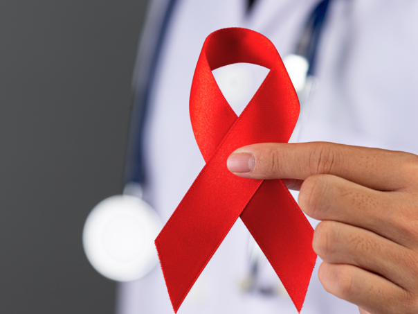 U svijetu 40,8 miliona ljudi živi sa virusom HIV-a