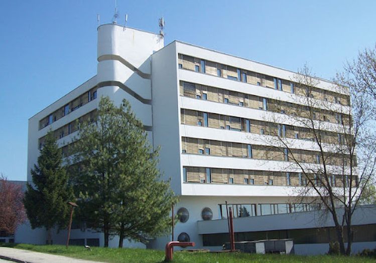 U toku istraga: U bolnici u Prijedoru preminuo dječak