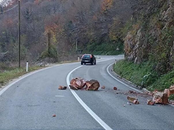 U udesu kod Mrkonjić Grada četvero povrijeđenih