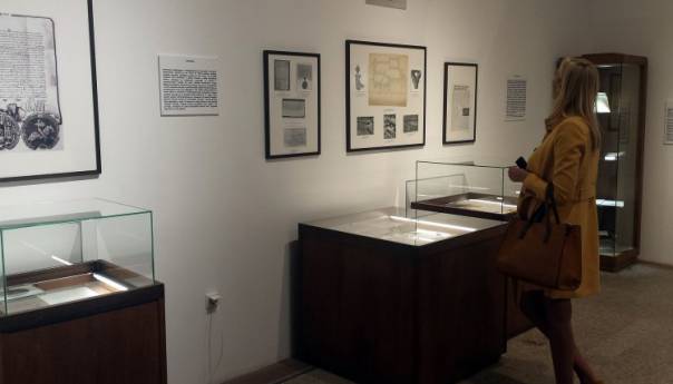 U Zemaljskom muzeju BiH otvorena izložba 'Stoljeće Pave Anđelića'