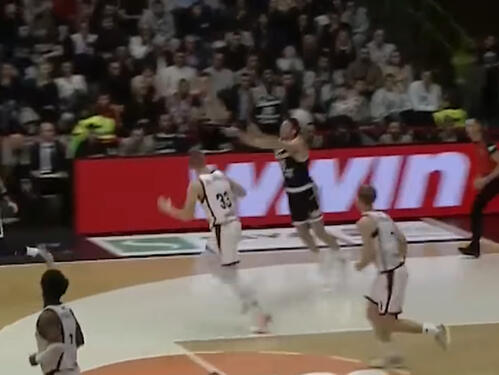 U Zetri se ukazao Kecman: Pogledajte nevjerovatan koš koji već kruži mrežama