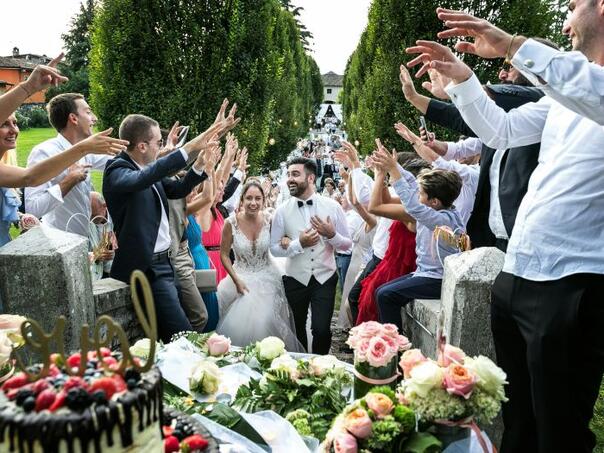 U Zvorniku svatovi pretukli vozača, jer je ometao kolonu