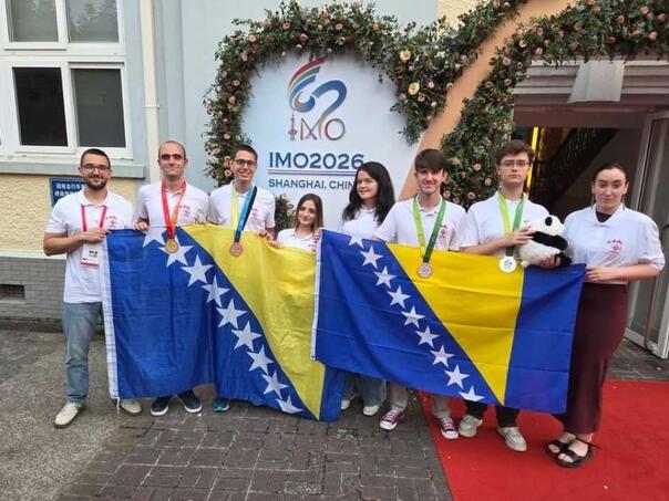 Učenici iz BiH na matematičkoj olimpijadi u Šangaju osvojili zlato, srebro i bronzu