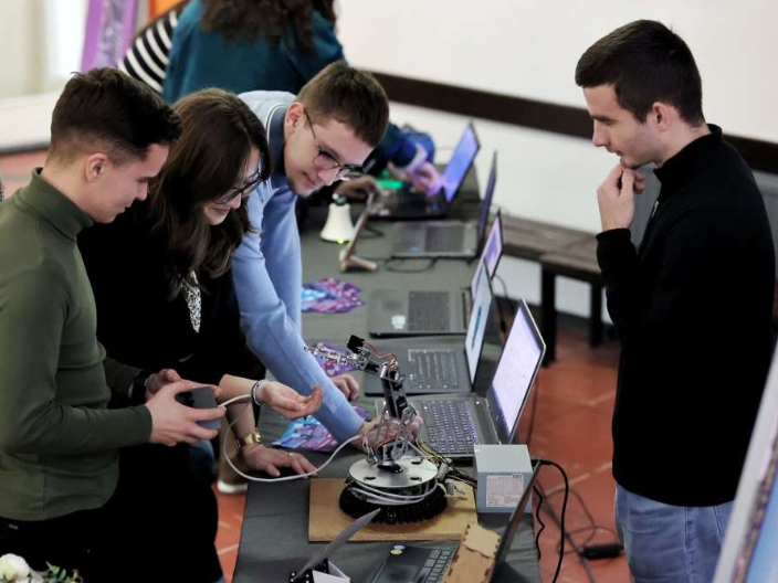 Učenici iz BiH učestvuju u Evropskoj sedmici robotike kako bi ojačali STEM vještine