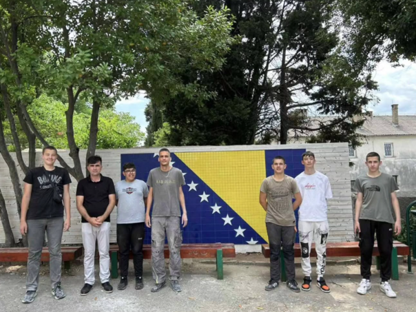 Učenici izradili posebnu amajliju za Zmajeve u Mostaru