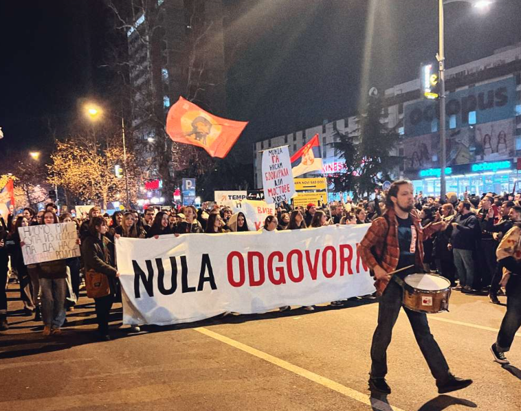 Učenici Pete beogradske gimnazije vraćaju se u školske klupe