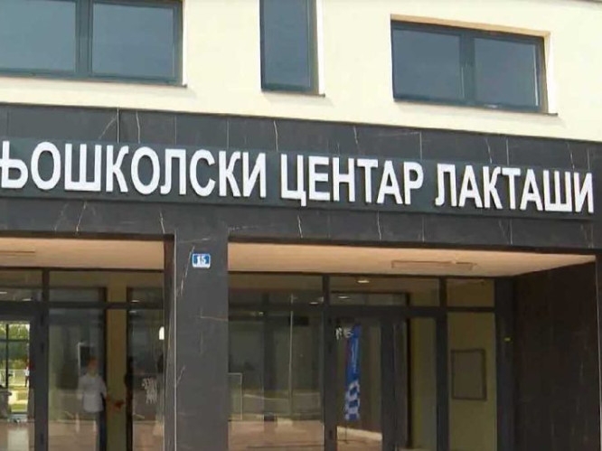 Učenici u Laktašima masovno gube svijest, građani traže hitnu istragu