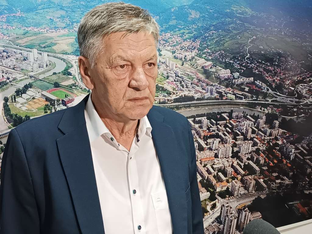 Udruženje BH Novinari osudilo targetiranje medija kroz saopćenje gradonačelnika Zenice